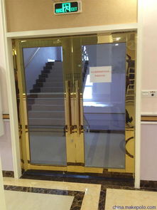 东莞东坑不锈钢玻璃防火门、甲级防火门及烤漆防火门产品高清图片展示